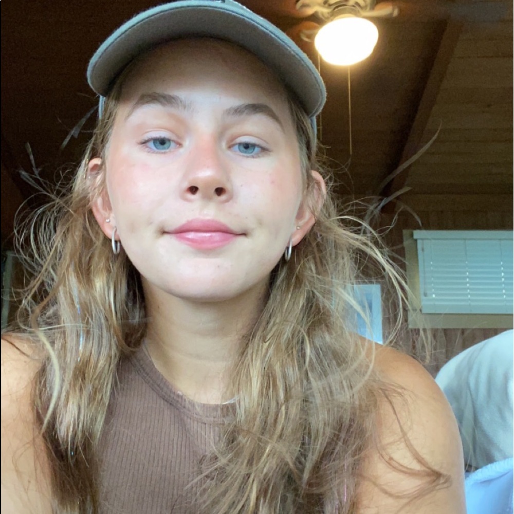 Meet your Posher, Isabella